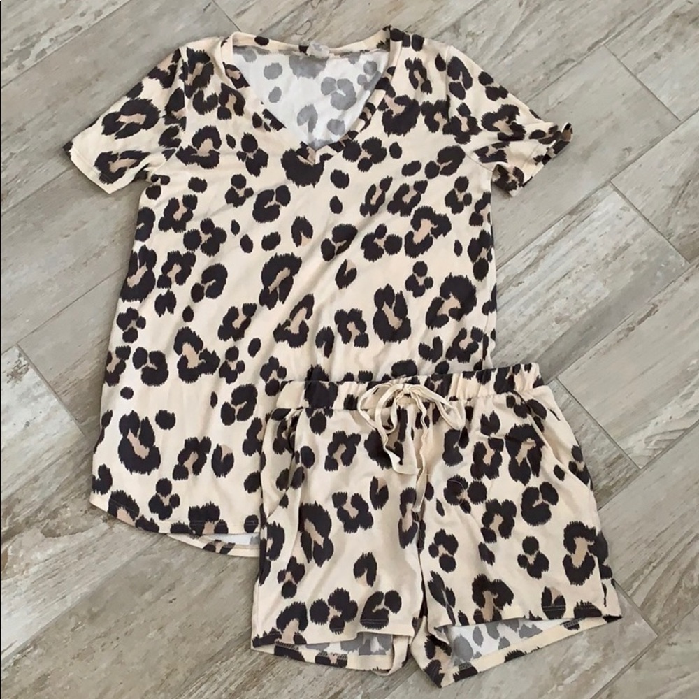 Free Your Heart Apparel lounge set